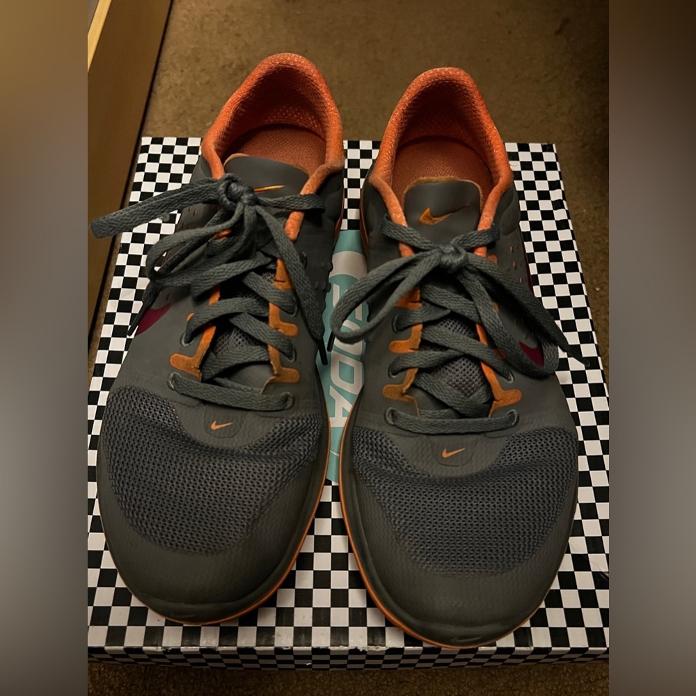 7.5 Nike FS Lite Run - Picture 2 of 8
